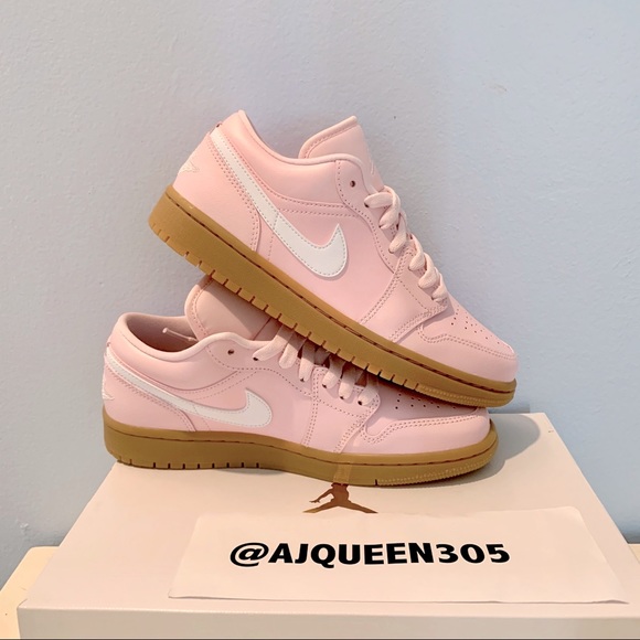 Air Jordan 1 Low Arctic Pink - Picture 2 of 4